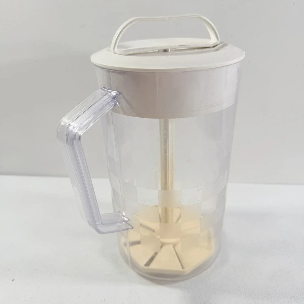 Pampered Chef Quick-Stir Pitcher 2 Quart‎ 2270 Checkerboard Pattern White Lid